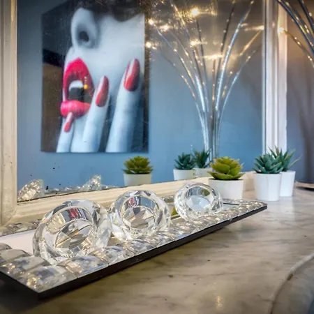 Le French Kiss F2 Rénové Hyper-centre De * Rouen